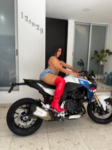 Antonella_Russo1 moto mami Bilde 5