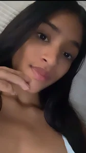 lucianalopezz_'s XXX Nude Photo 1