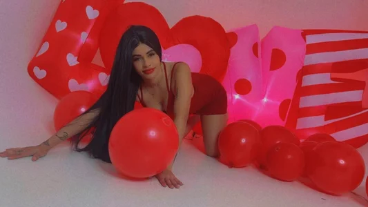 Dalia-Prada Happy day love and friendship ❤️ Billede 5