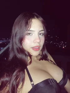 -BigTits Public รูป  2