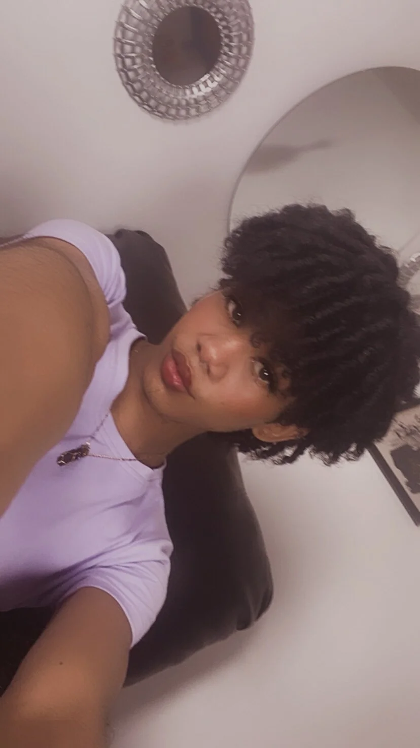 Zendalla_Ebony Public Foto