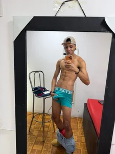 Maximo_Tercero Public  9 снимка