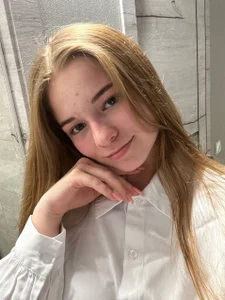RosamariaBreeding White Shirt and a Tiny Smile 🤍 Pic 5