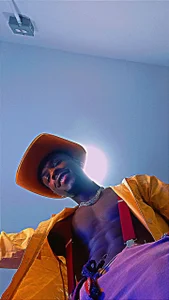 AroonsexyboyのYellow sexy!!😈😏の枚の写真