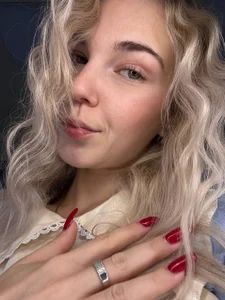 Aurora_Bennet Public Pic