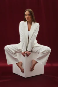 VirginieCruz Classic and beauty Immagine 