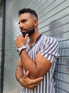 A Real Man de BeardAndrew Foto 3