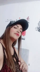 Lady_16のSexy tetasの枚の写真