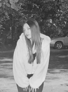 Mollyy_GrayPublic图片 3