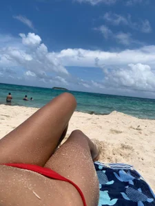adelineevs 🏝️SAI🐚 صورة واحدة|adelineevs 🏝️SAI🐚 صورتان|adelineevs 🏝️SAI🐚  صور|adelineevs 🏝️SAI🐚  صورة