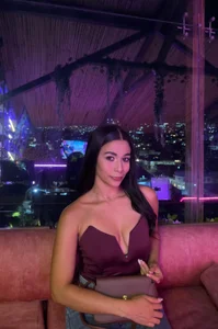 GraceWallace_の🥰🥰の枚の写真