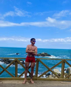 louis_bcasta1: My vacations 🏖️ 🌊🌴 ( фото)