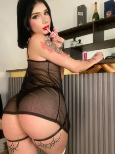 Isabel_Escorcia Let's have some delicious fun 🫦❤️‍🔥 Immagine  2