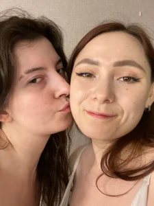 LaneDoell's sexy girls Sex Photo 1