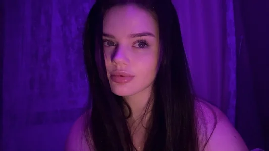 Lora_Secret Vibe Pic