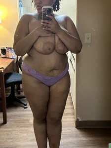 KizzyBelle Public Pic 5