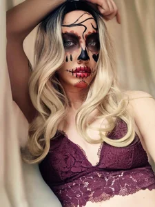 StacyNextdoorPublic Bild 2