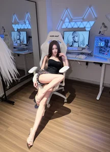 meimei-003 Public Pic 2