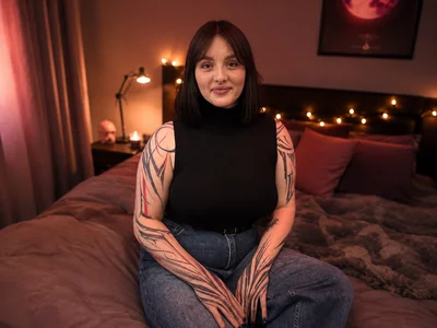 Emily_swain Public slika 4