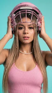 Look at me 💜 od sky_johnson  3 snímek