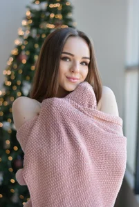 FoxyShy Merry X Mass Pic 2