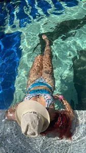 SerenaFoxx_ Public Immagine  6