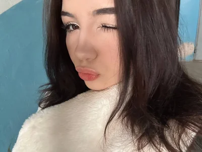 Kelly_Haren Public Pic 2