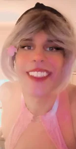 Soraya_Sissy_ Public Foto