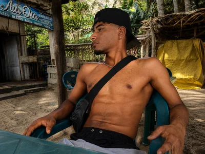 axel_black_xxx Public Pic