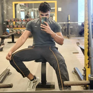 Hooked de cyanidecuriosity  2 photos