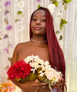 lanna_bx Between the subtle and the wild, that's where I 💕 Immagine  8