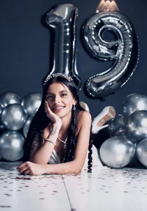 BunnyWolf_ 🎉💋 A more beautiful, stronger and more grateful year. Thank you for all the love you have given me Pic 3