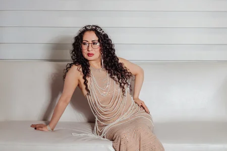 SamanthaAntolin kullanıcısının Happy new year 🎉🎇 albümü -  2 fotoğraf