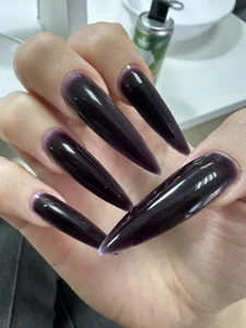 AlysonHuxley_ Nails Pic 4