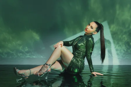 AliceHarper_ Reflections of desire 사진 4