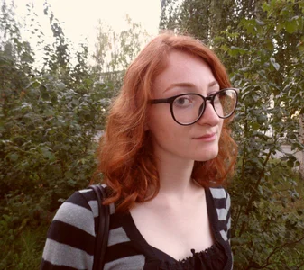 VeronaHascall Public Pic 7