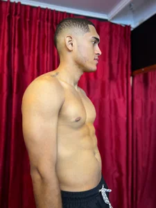 Derek_Storm_ sexy for me টি ছবি