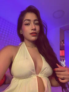 Hana-ParkerPublic Bild