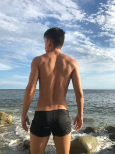 Max_silver_ Beach🏖️ Pic 2