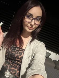 Public od ChloeNatural  3 snímek