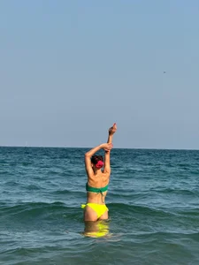 NeonNymph69 Public Foto 5