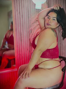 Violett_Cinnamon I put on my favorite lingerie and thought about your hands. Hình