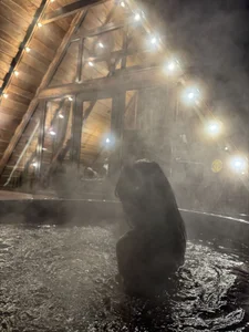 QUEEN02030 Public Pic 8