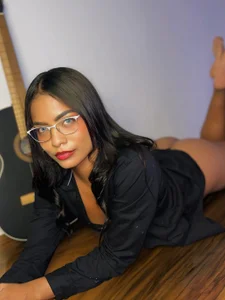 Chloe_Brown2 Public Kuva