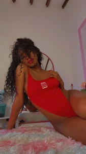 KendraChavez_ Red🍒💋 Pic