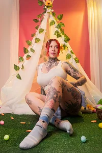 ViolettaBaker_ Happy Easter 🌸🐰 Pic 3