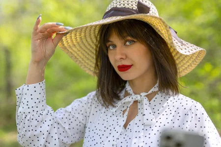 NicoleMun Public Immagine  8