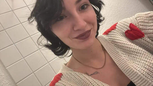 MayaLoveee Public Foto 5