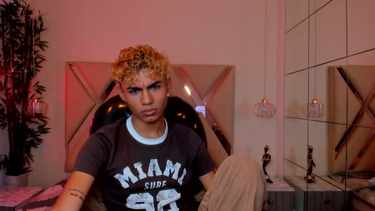 Anyelo_Twink Hi, Happy Halloween зображення 2