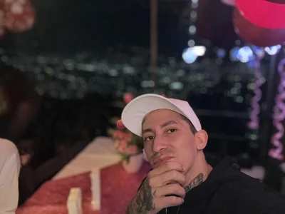 Public de yeckodream  2 photos